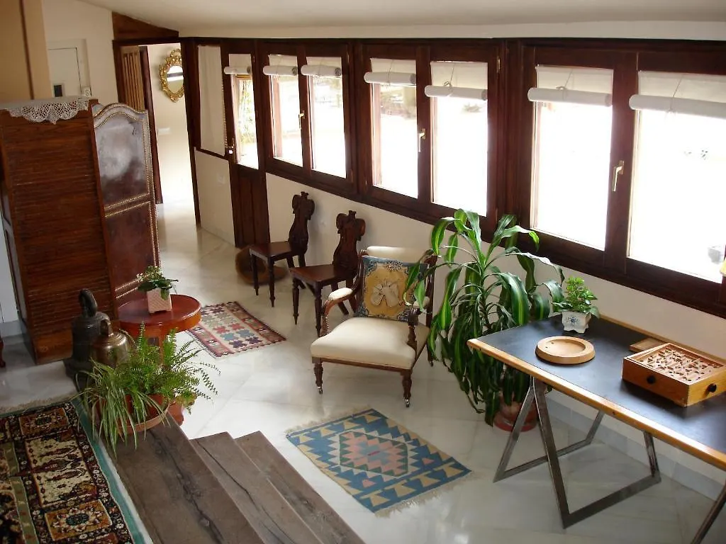 Bed & Breakfast Palacio Del Cobertizo De Santa Ines Granada