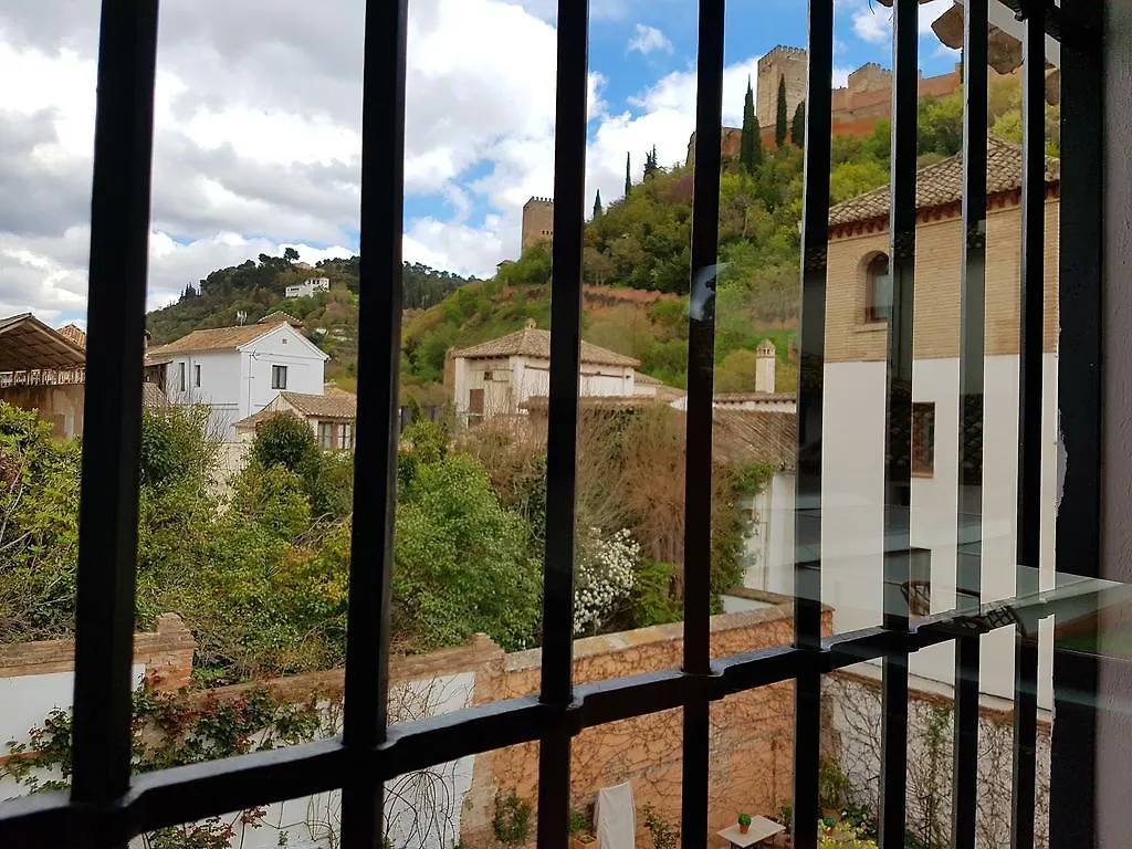 Bed & Breakfast Palacio Del Cobertizo De Santa Ines Granada