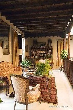 Palacio Del Cobertizo De Santa Ines Granada Bed & Breakfast